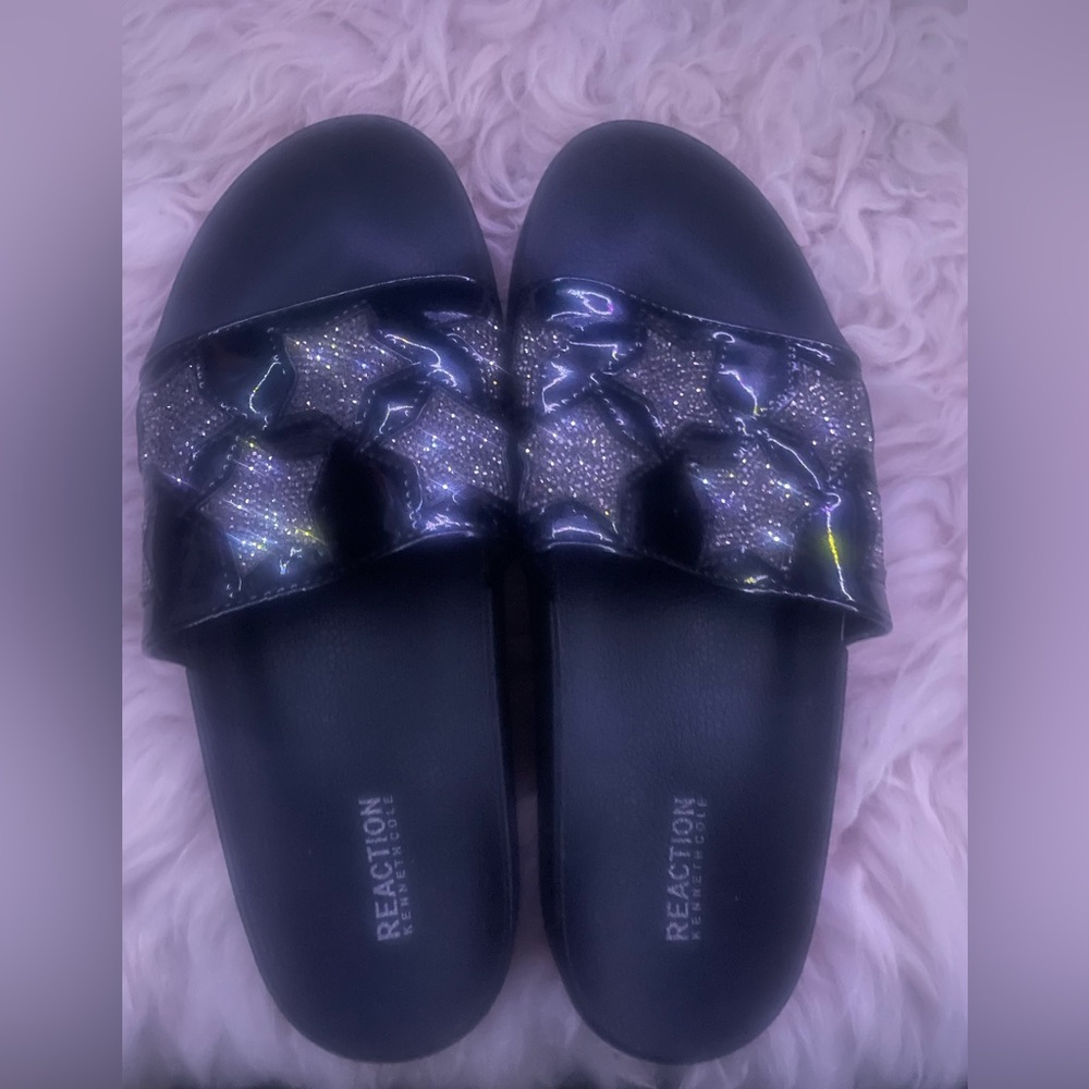 Kenneth Cole Reaction Black Starry Pool Slide Sandals